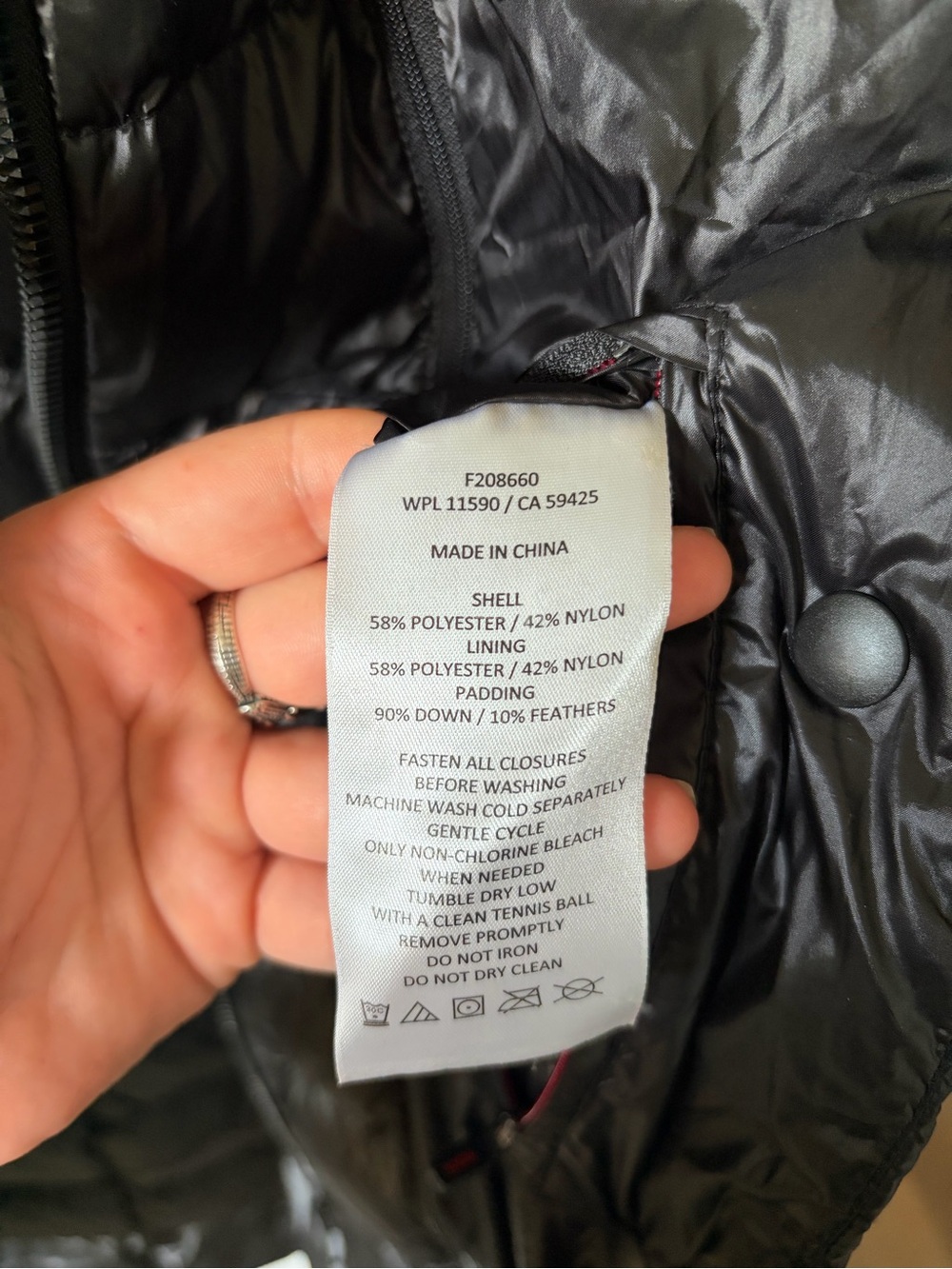 TUMI Black Lightweight Down Puffer Coat Convertible Backpack XL - Picture 9 of 11